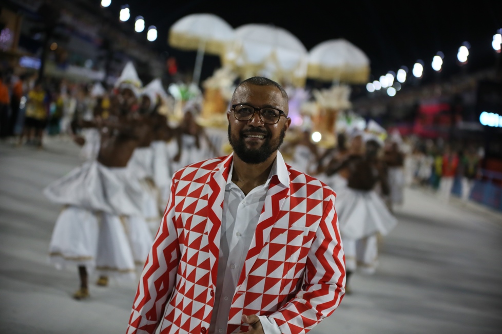 Valci Pelé segue na comissão de frente da União do Parque Acari em 2025